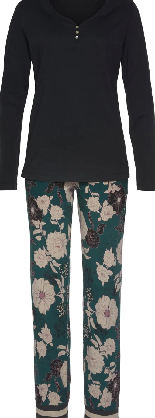 Pyjama