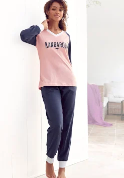 Pyjama