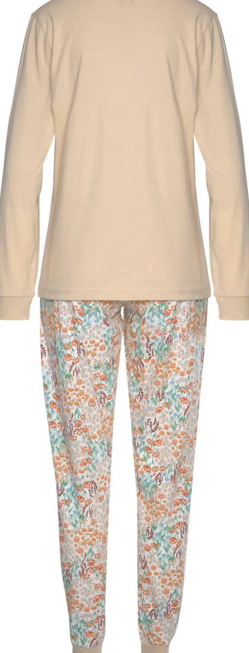 Pyjama