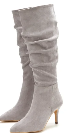 Reißverschlussstiefel