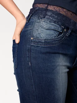 Röhrenjeans