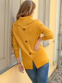 Rollkragenpullover mit Schlitz hinten