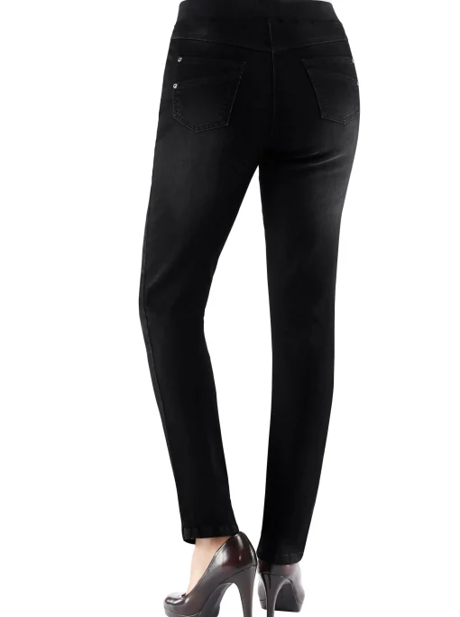 Schlupfjeans mit geripptem Strick-Dehnbund