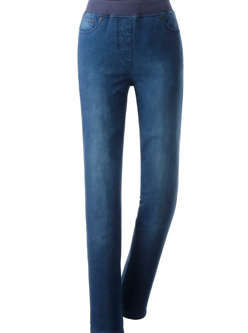 Schlupfjeans mit geripptem Strick-Dehnbund