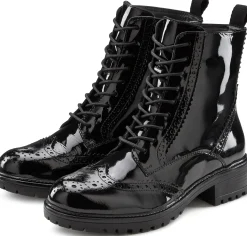 Schnürboots