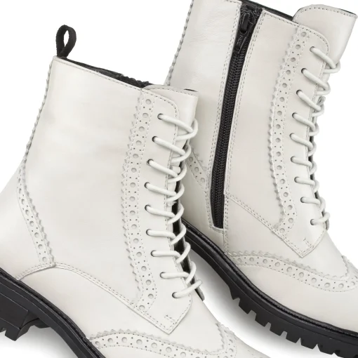 Schnürboots