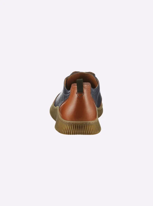 Schnürschuh