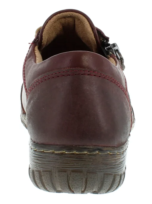 Schnürschuh