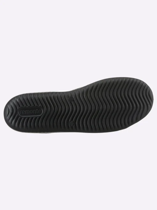 Schnürschuh