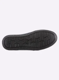 Schnürschuh