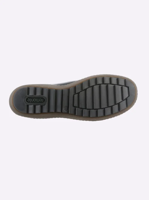 Schnürschuh
