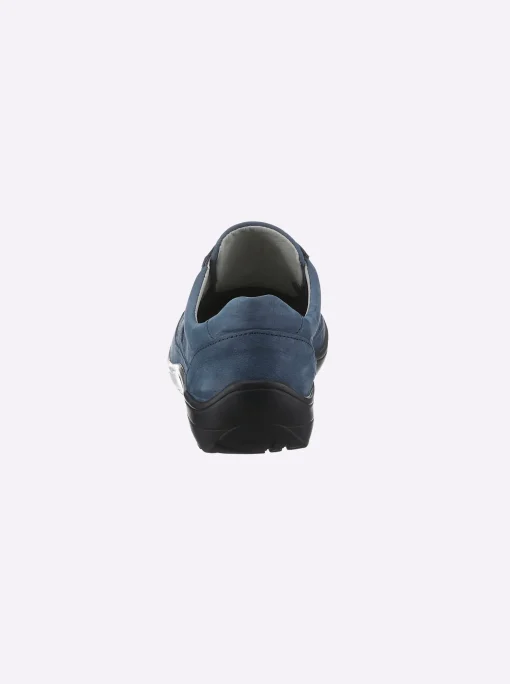 Schnürschuh aus Nubukleder