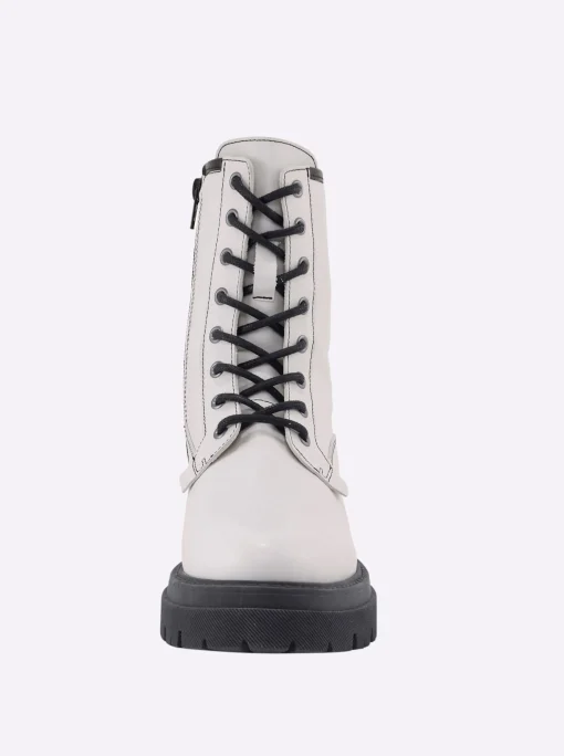 Schnürstiefelette