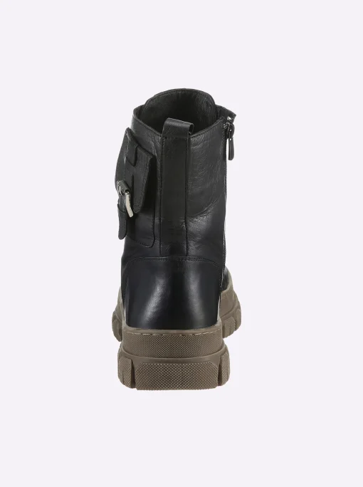 Schnürstiefelette