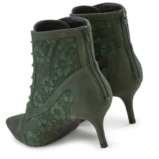 Schnürstiefelette