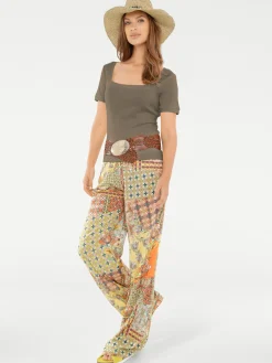 Shirt aus Rippenware