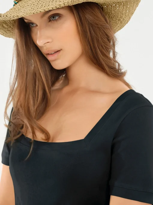 Shirt aus Rippenware