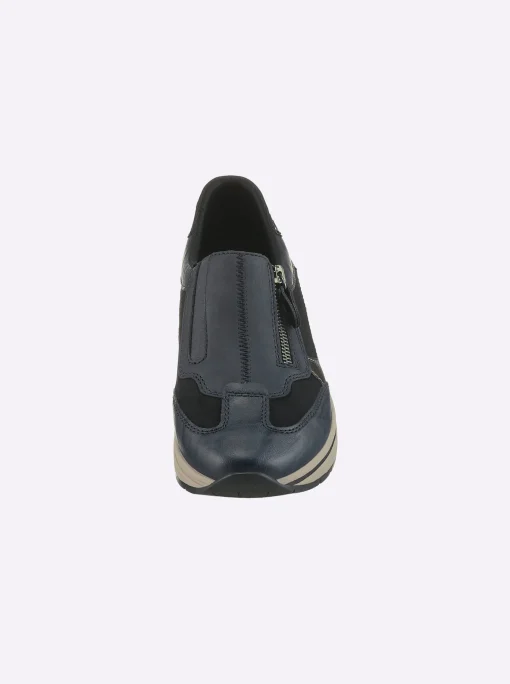 Slipper für kräftige Füße