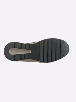 Slipper für kräftige Füße