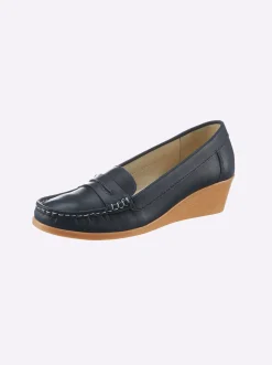 Slipper mit rutschhemmender Laufsohle