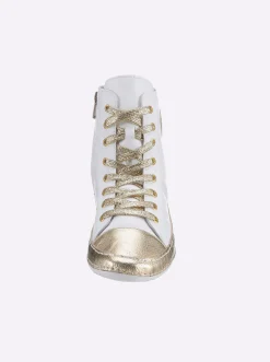 Sneaker