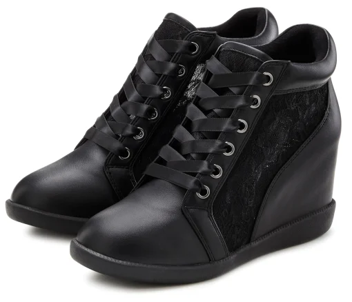 Sneaker