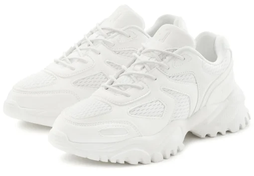Sneaker