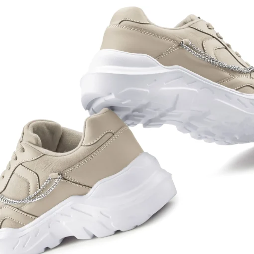 Sneaker