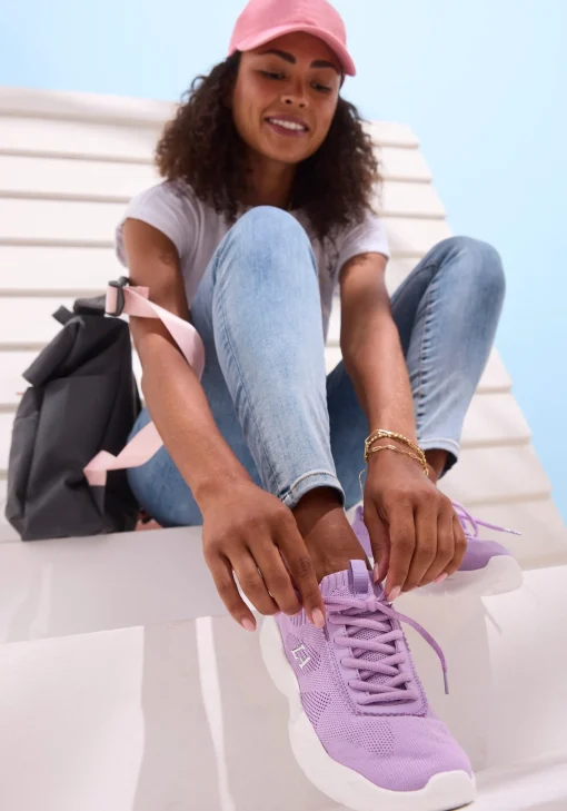 Sneaker