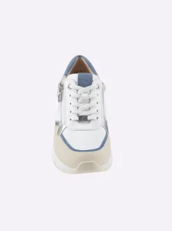 Sneaker im Mix aus Glatt- und Veloursleder