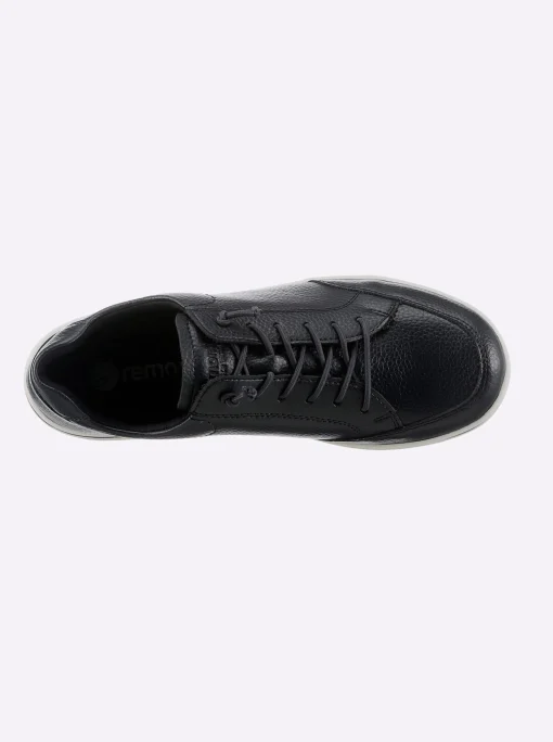 Sneaker mit elastischer Schnürung
