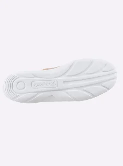 Sneaker mit Weichschaumfußbett