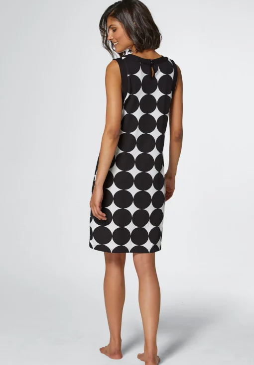 Sommerkleid mit Verschluss im Nacken
