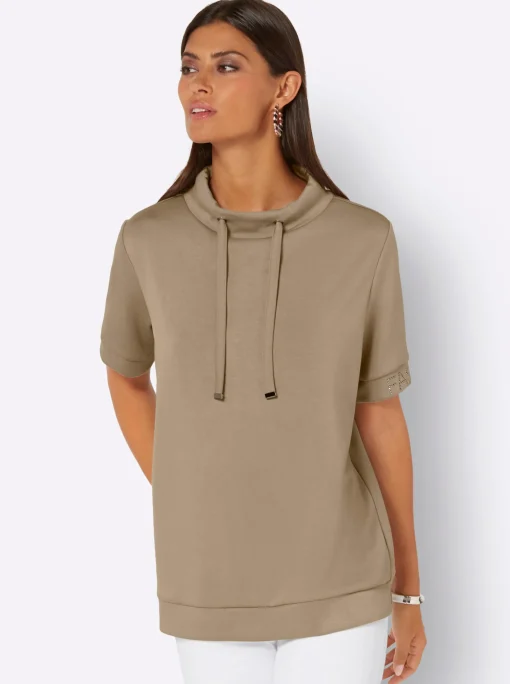 Stehkragenshirt