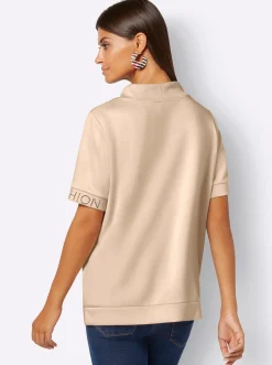 Stehkragenshirt