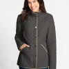 Steppjacke mit kontrastfarbenen Paspeln
