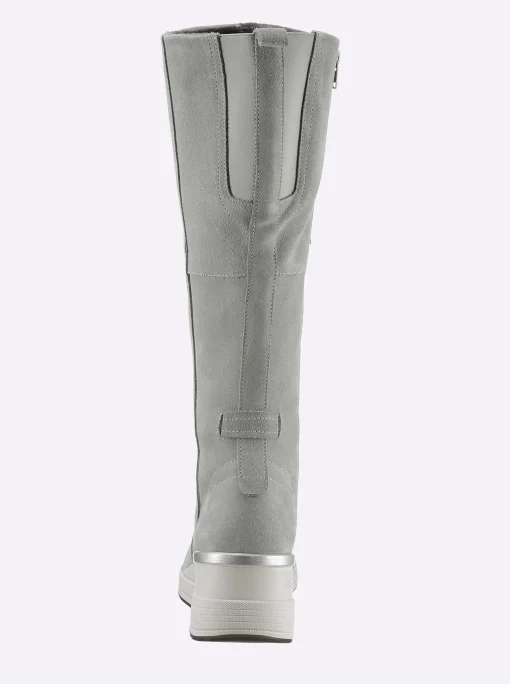 Stiefel