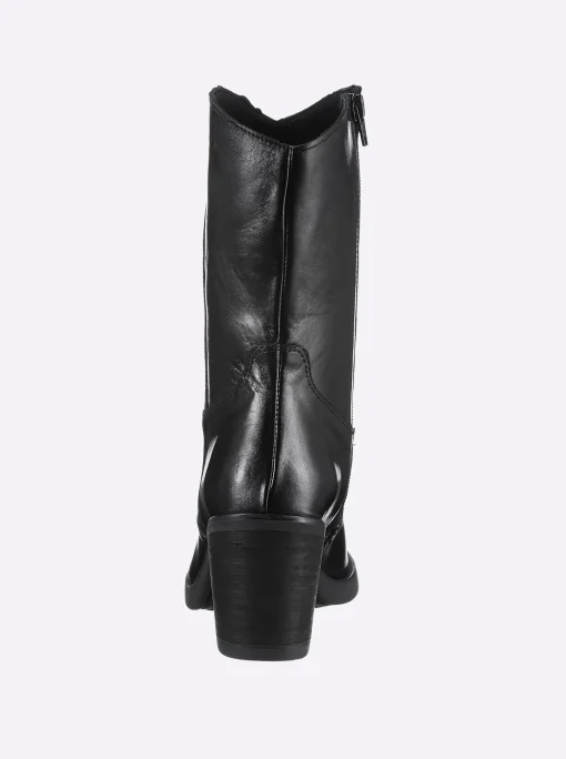 Stiefel