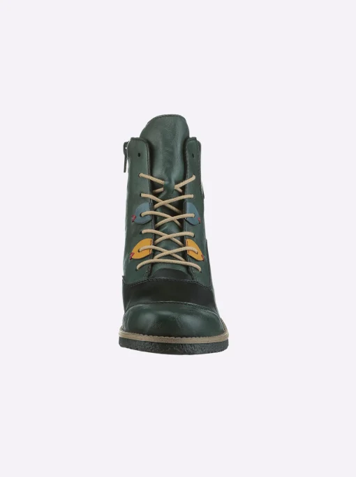 Stiefelette in Used-Optik