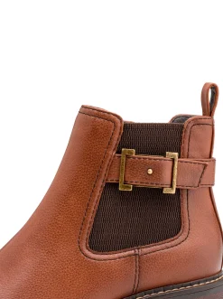 Stiefelette mit Zierriegel