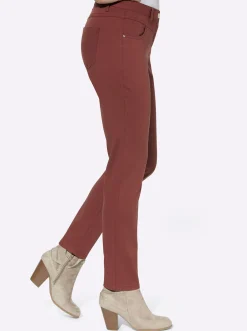 Stretch-Hose mit Passformsattel vorne und hinten