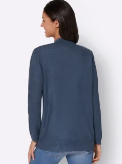 Strickjacke im Linksstrick-Muster