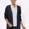 Strickjacke in modisch längerer Schnittform