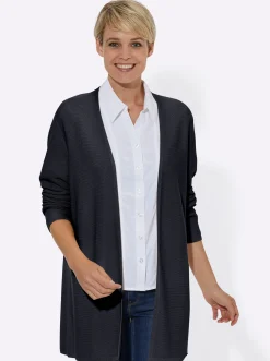 Strickjacke in modisch längerer Schnittform