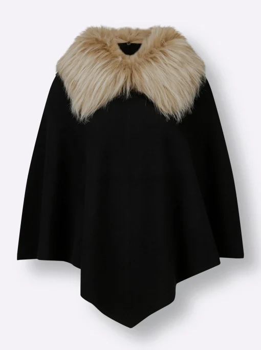 Strickponcho