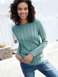 Strickpullover mit Zopfmuster
