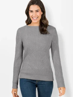 Strickpullover mit Zopfmuster
