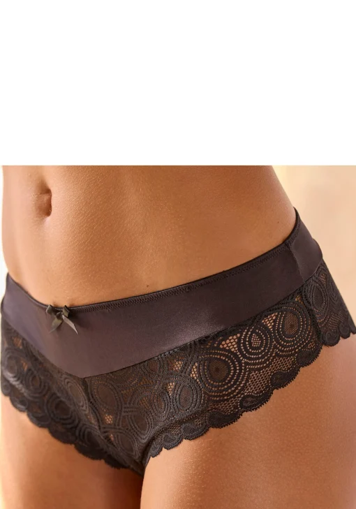Stringpanty