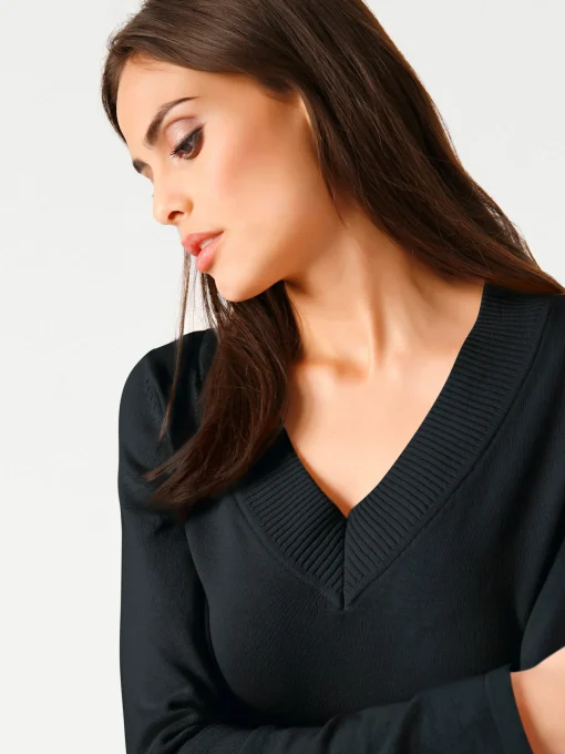 V-Ausschnitt-Pullover aus reiner Baumwolle
