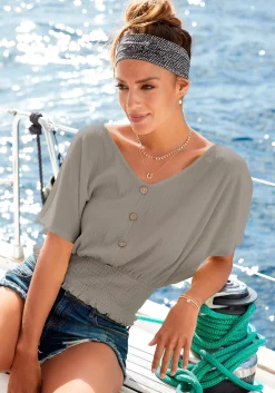 V-Shirt